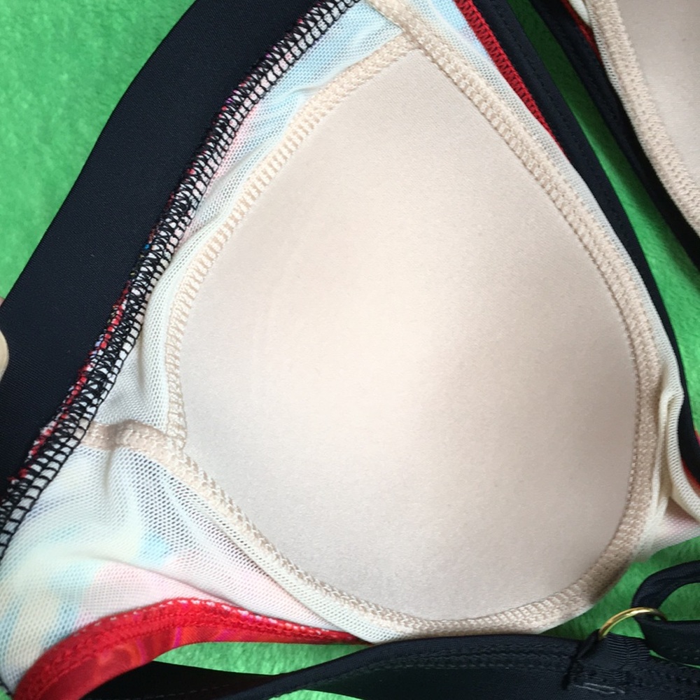 SIMON CHANG colourful bikini top - Picture 12 of 16